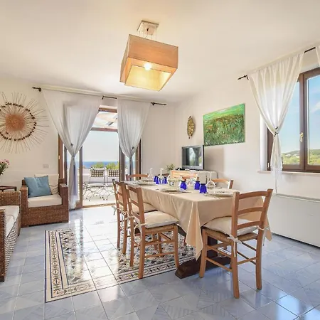 Holiday home 2 Bedroom Gorgeous In
